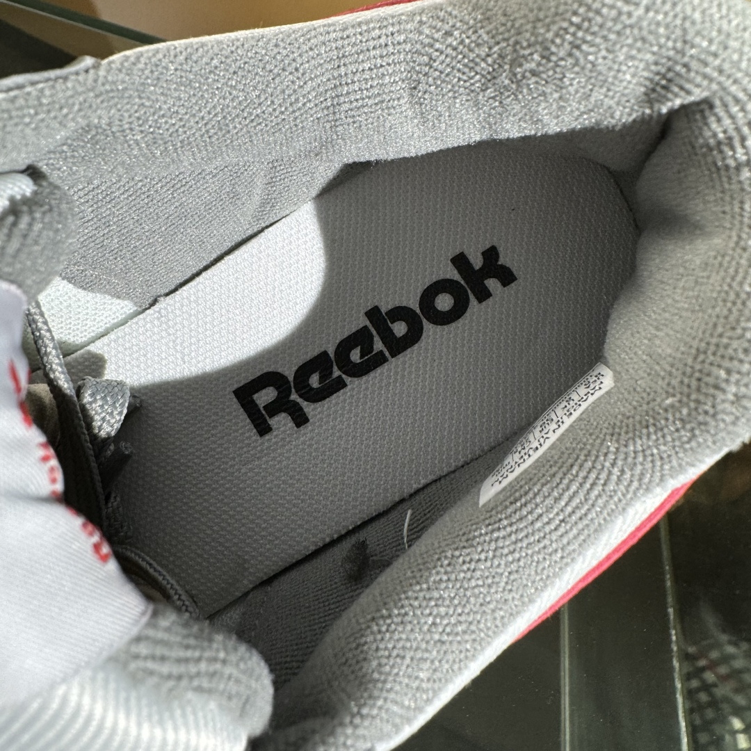 Reebok锐步ERS WORLD 新款复古跑步鞋男士运动鞋透气舒适时尚休闲训练鞋 25351976