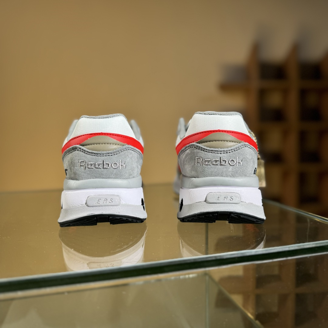 Reebok锐步ERS WORLD 新款复古跑步鞋男士运动鞋透气舒适时尚休闲训练鞋 25351976