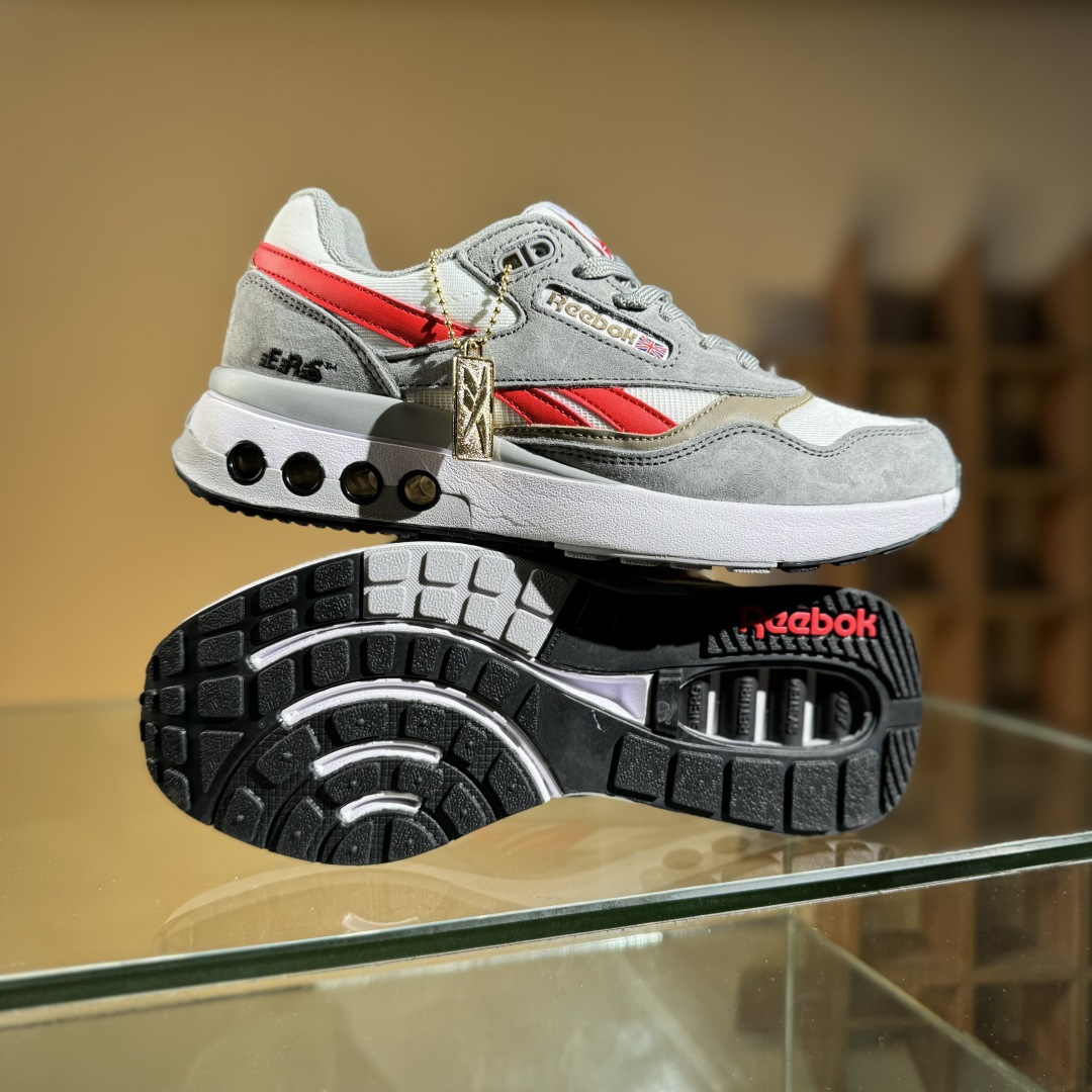 Reebok锐步ERS WORLD 新款复古跑步鞋男士运动鞋透气舒适时尚休闲训练鞋 25351976