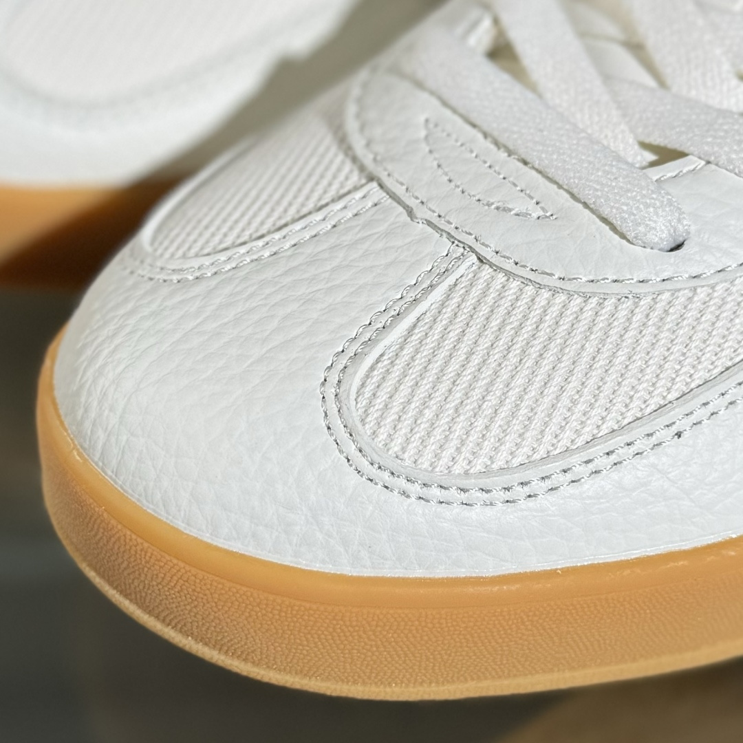 Adidas三叶草SAMBA x Supreme 白红 休闲板鞋 SC9207-723-High Quatity Cheap Brand wholesale wholesaler seller Clothes Bags handbags Sneakers Top Fashion Clothing Shoes from China Factory Chinese suppliers best Quality Beautiful Price Adidas三叶草SAMBA x Supreme 白红 休闲板鞋 SC9207-723