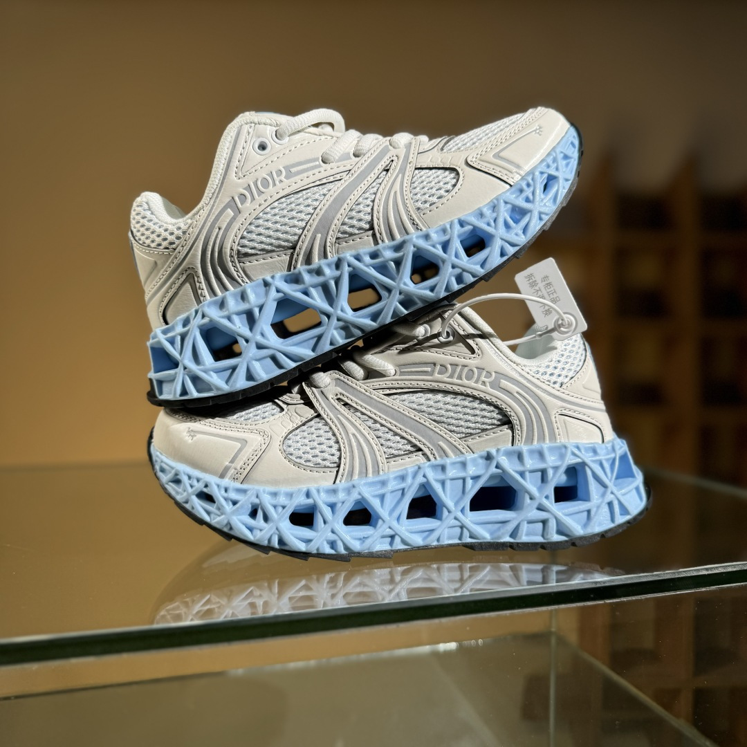 Dior x Kaws迪奥 联名款B35胶囊系列 镂空 网面