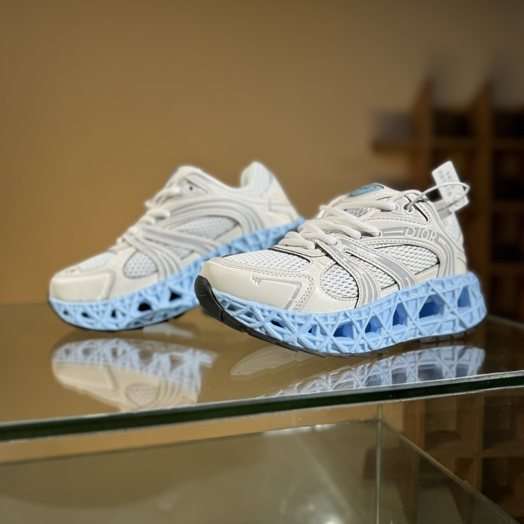 Dior x Kaws迪奥 联名款B35胶囊系列 镂空 网面