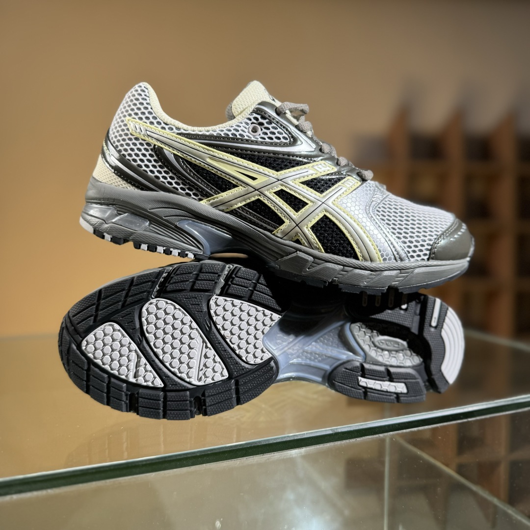 Asics GEL-DS TRAINER 14亚瑟士 复古运动休闲运动鞋 1203A607-002-莆田鞋,莆田鞋货源,高仿鞋,高仿鞋货源,安福档口,莆田高仿鞋,莆田鞋批发,高仿鞋批发,莆田高仿运动鞋,高仿运动鞋,莆田运动鞋 Asics GEL-DS TRAINER 14亚瑟士 复古运动休闲运动鞋 1203A607-002