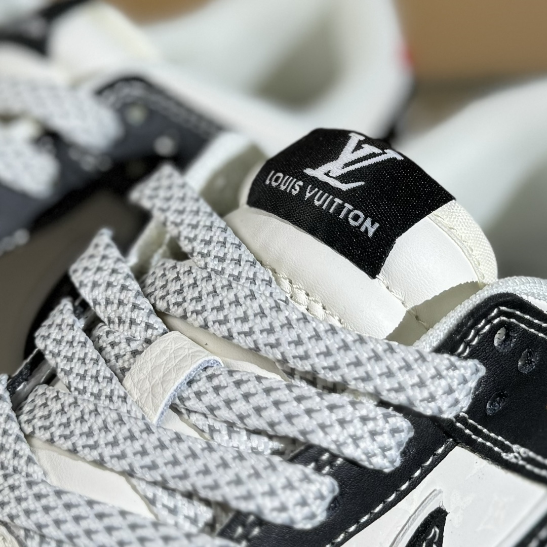 海外爆款限量发售！Nike SB Dunk Low“Dunk联名-LV双勾红尾” 周年高端定制 低帮休闲板鞋 YX5066-358