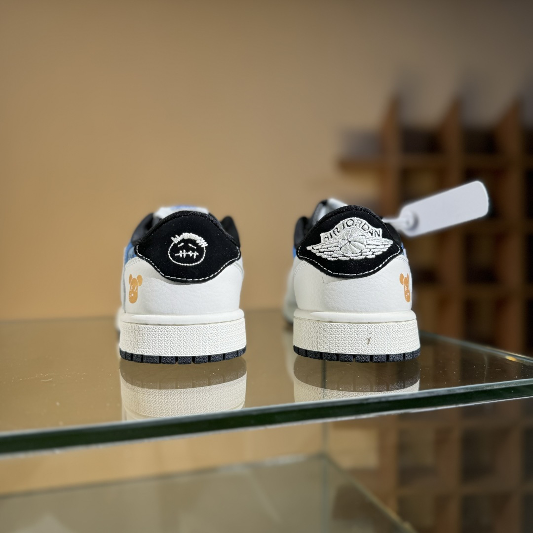 Travis Scott x Fragment Design x Air Jordan 1 Low SP AJ1 乔1 暴力熊联名 灰蓝卡通 低帮文化休闲板鞋 XS2024-053