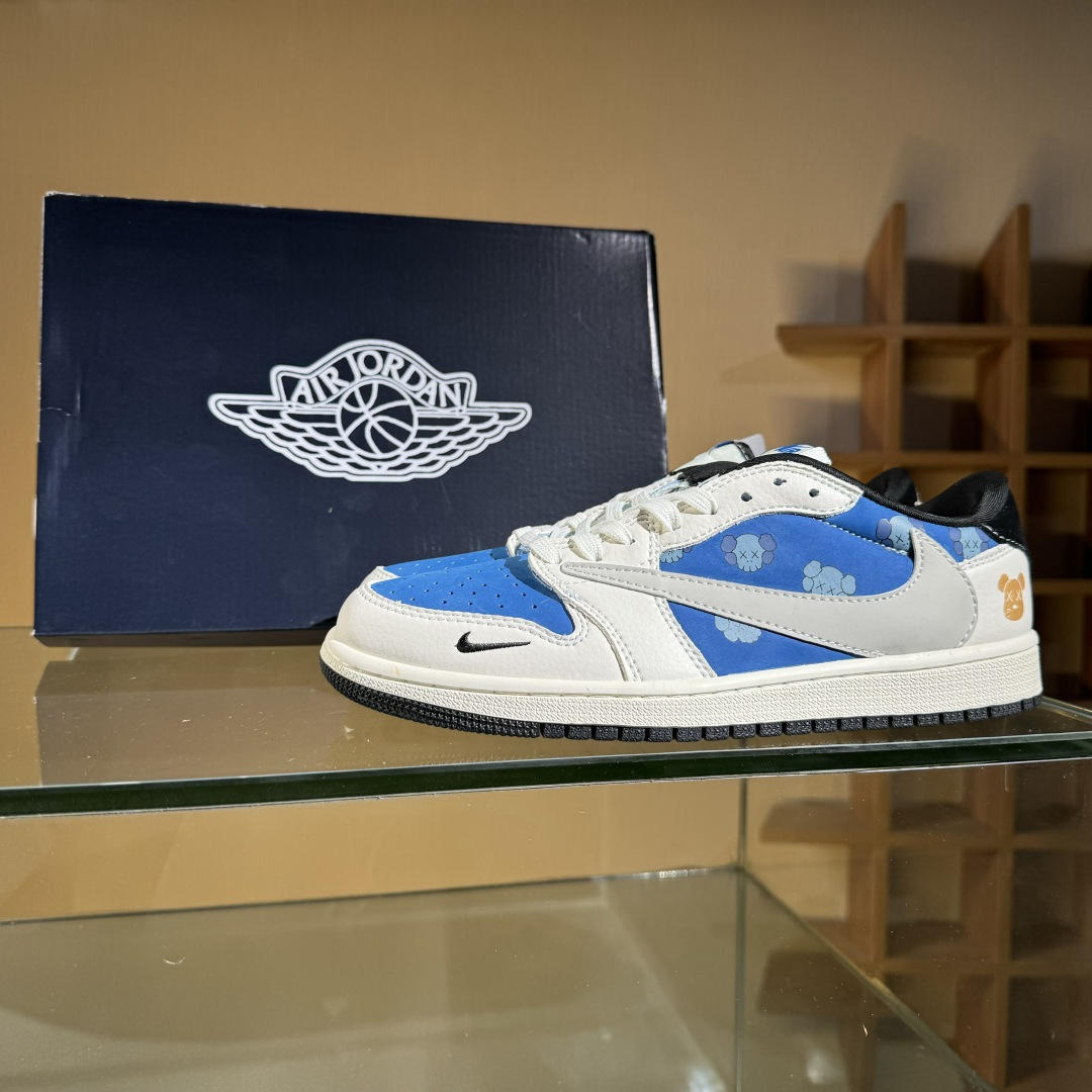Travis Scott x Fragment Design x Air Jordan 1 Low SP AJ1 乔1 暴力熊联名 灰蓝卡通 低帮文化休闲板鞋 XS2024-053