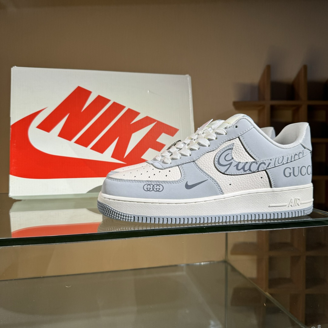 Nike Air Force 1 Low 07 x GUCCI 灰白小钩 DF0188-050