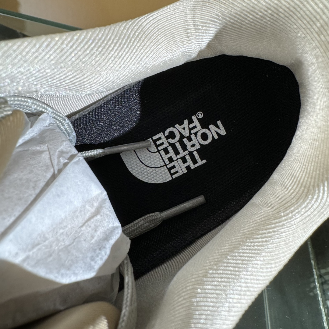 北面The North Face Altamesa 500 绿色 圆头系带减震耐磨低帮越野徒步鞋