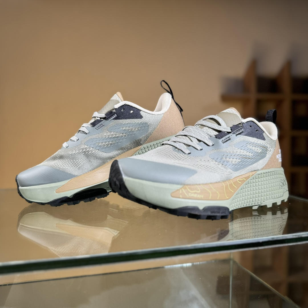 北面The North Face Altamesa 500 绿色 圆头系带减震耐磨低帮越野徒步鞋