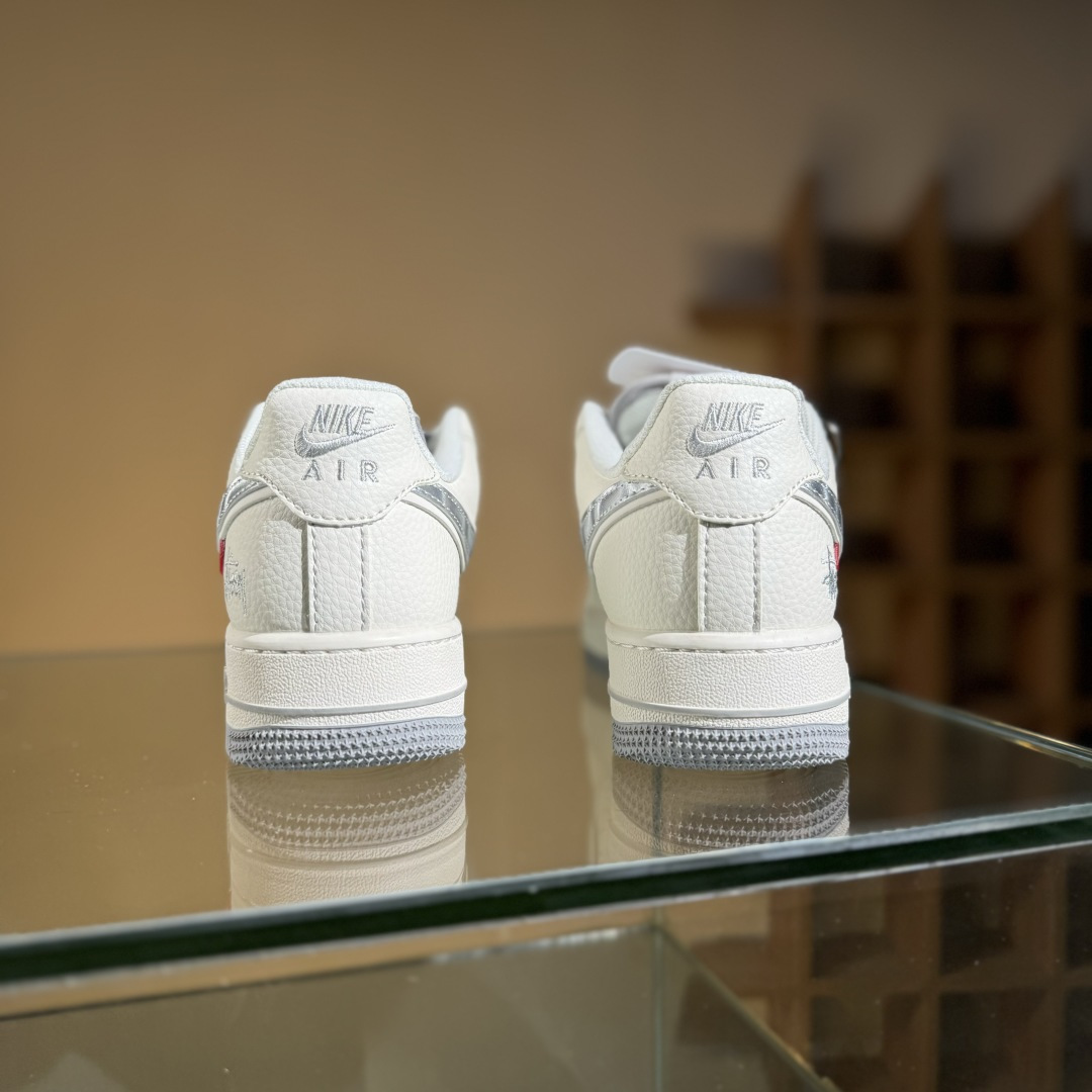 Nike Air Force 1'07 Low 斯图西联名 灰银勾 空军一号低帮休闲运动板鞋 XX3168-209