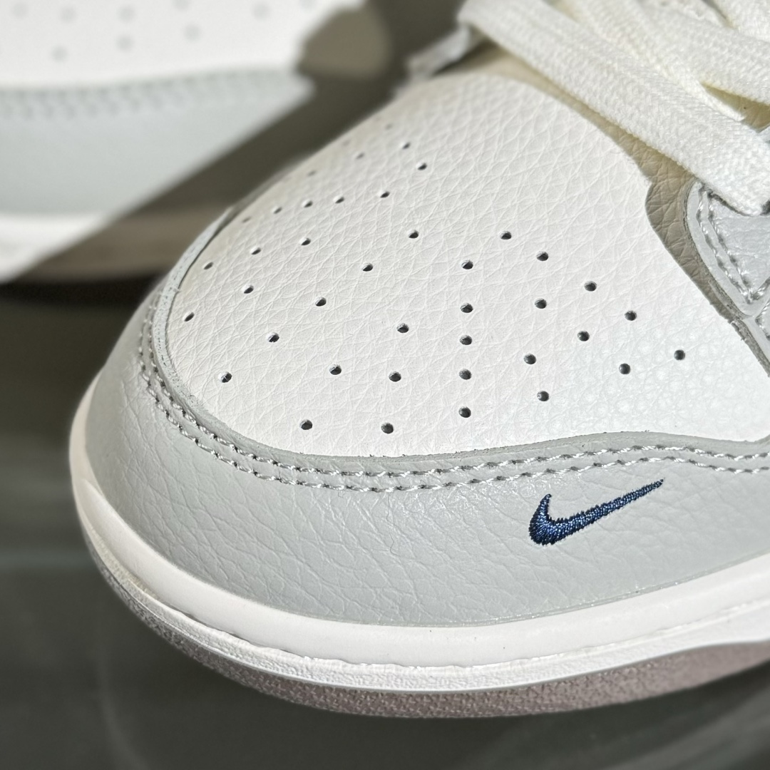 Nike SB Dunk Low x BURBERRY 灰白小勾 XD1588-219