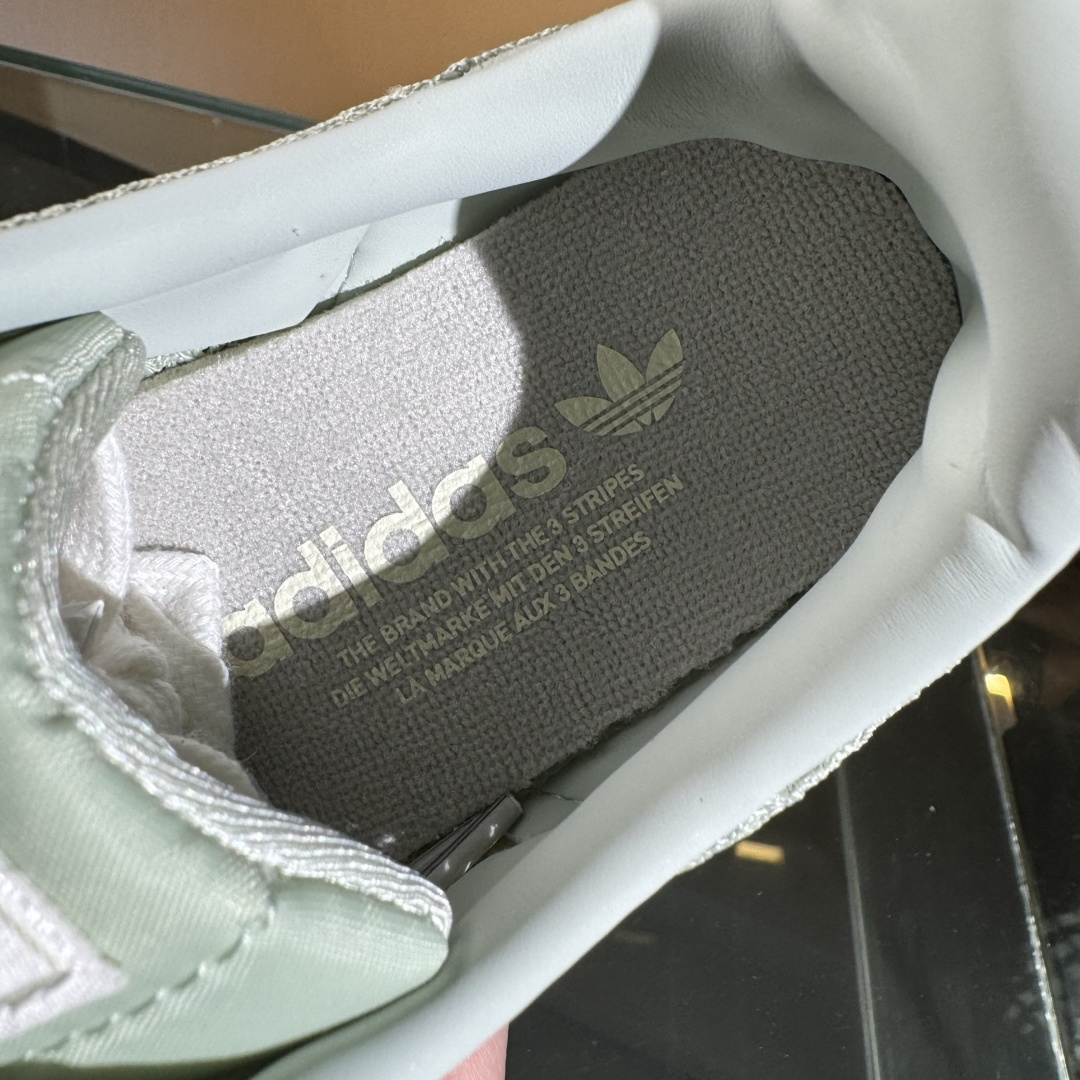 140 Adidas Samba OG 复古桑巴板鞋 KK3529