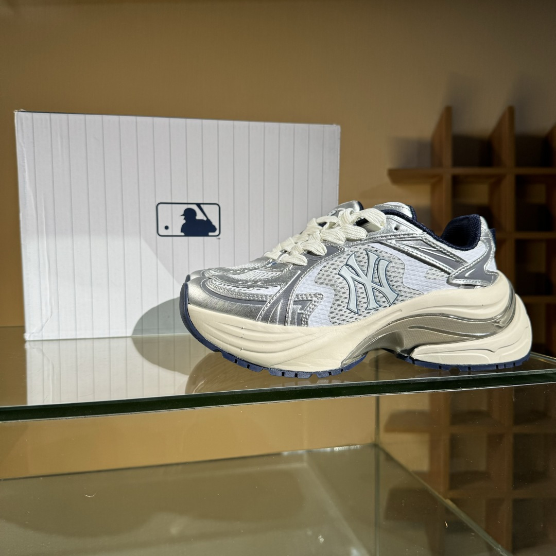 180 MLB New York Yankees Curve Runner 舒适百搭 防滑耐磨 低帮 流浪鞋跑步鞋 3ARNSPL4N