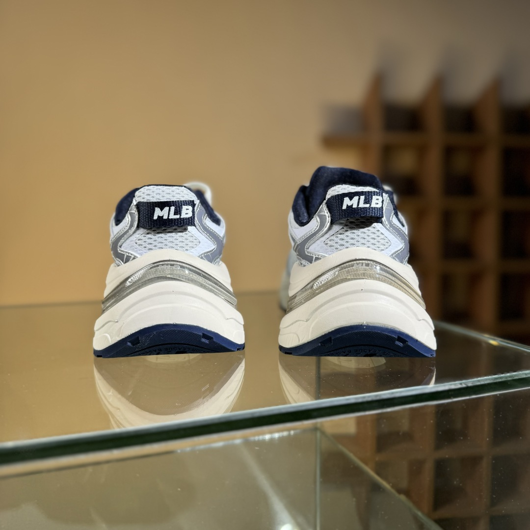 180 MLB New York Yankees Curve Runner 舒适百搭 防滑耐磨 低帮 流浪鞋跑步鞋 3ARNSPL4N