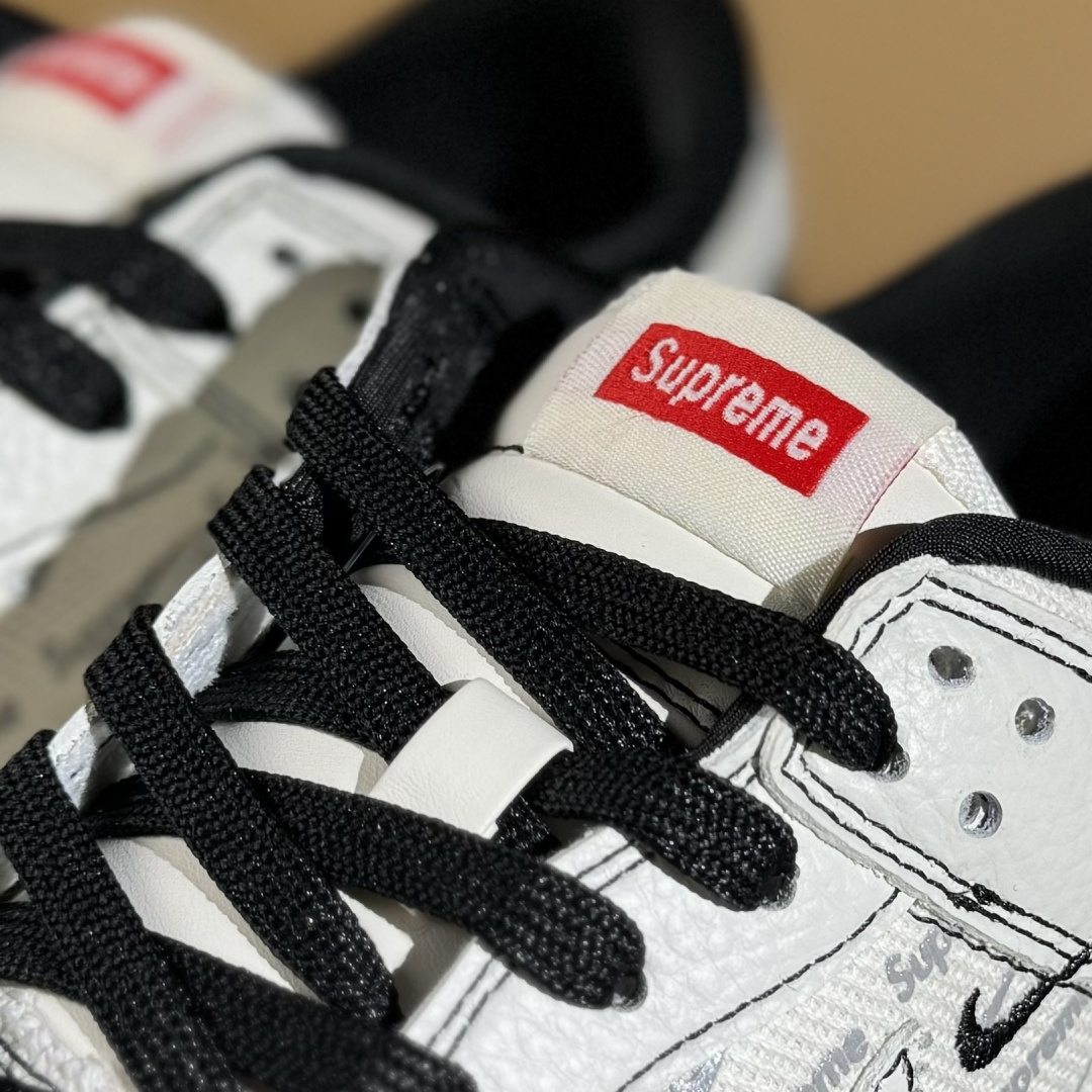 280 Nike SB Dunk Low 联名 奶白织布三小勾 低帮休闲板鞋 SC9207-424