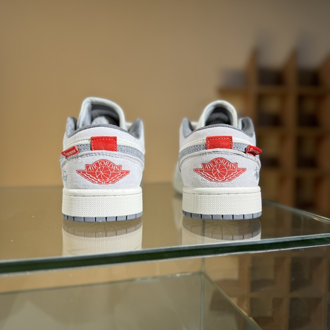 280 Air Jordan 1 Low AJ1 乔1 斯图西联名 红标米灰猪八 高端定制 低帮复古篮球鞋 YX5066-305