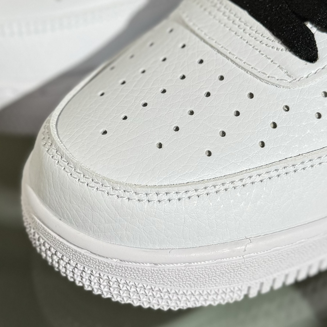 220 Nike Air Force 1 Low 07 白黑十字架