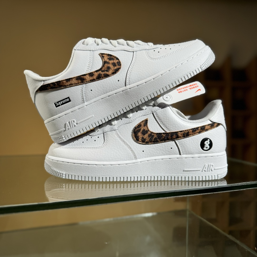 220 Nike Air Force 1'07 Low 空军一号低帮休闲板鞋 IM3483-100