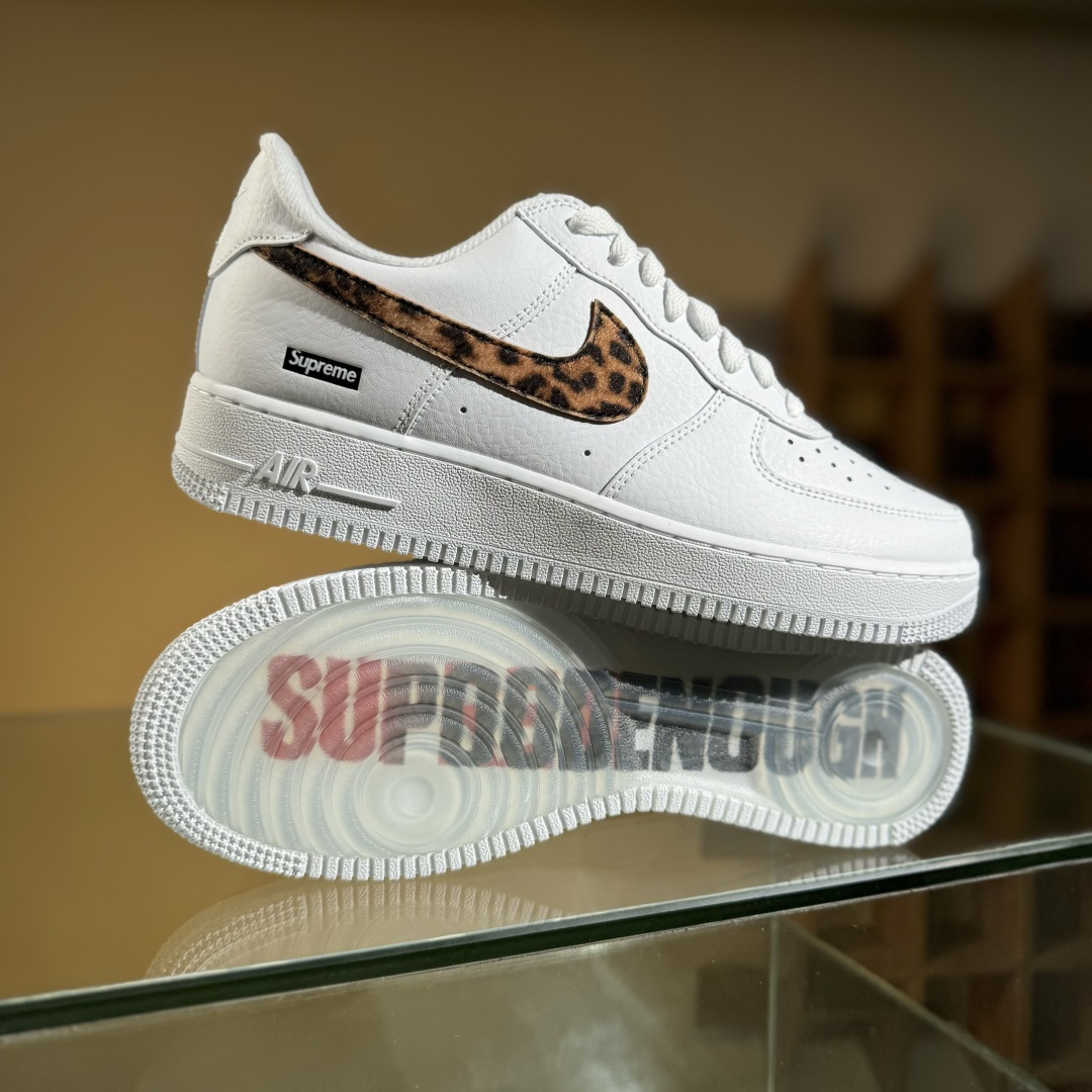 220 Nike Air Force 1'07 Low 空军一号低帮休闲板鞋 IM3483-100