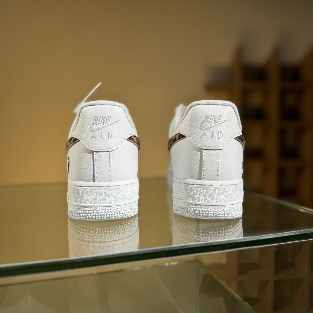 220 Nike Air Force 1'07 Low 空军一号低帮休闲板鞋 IM3483-100