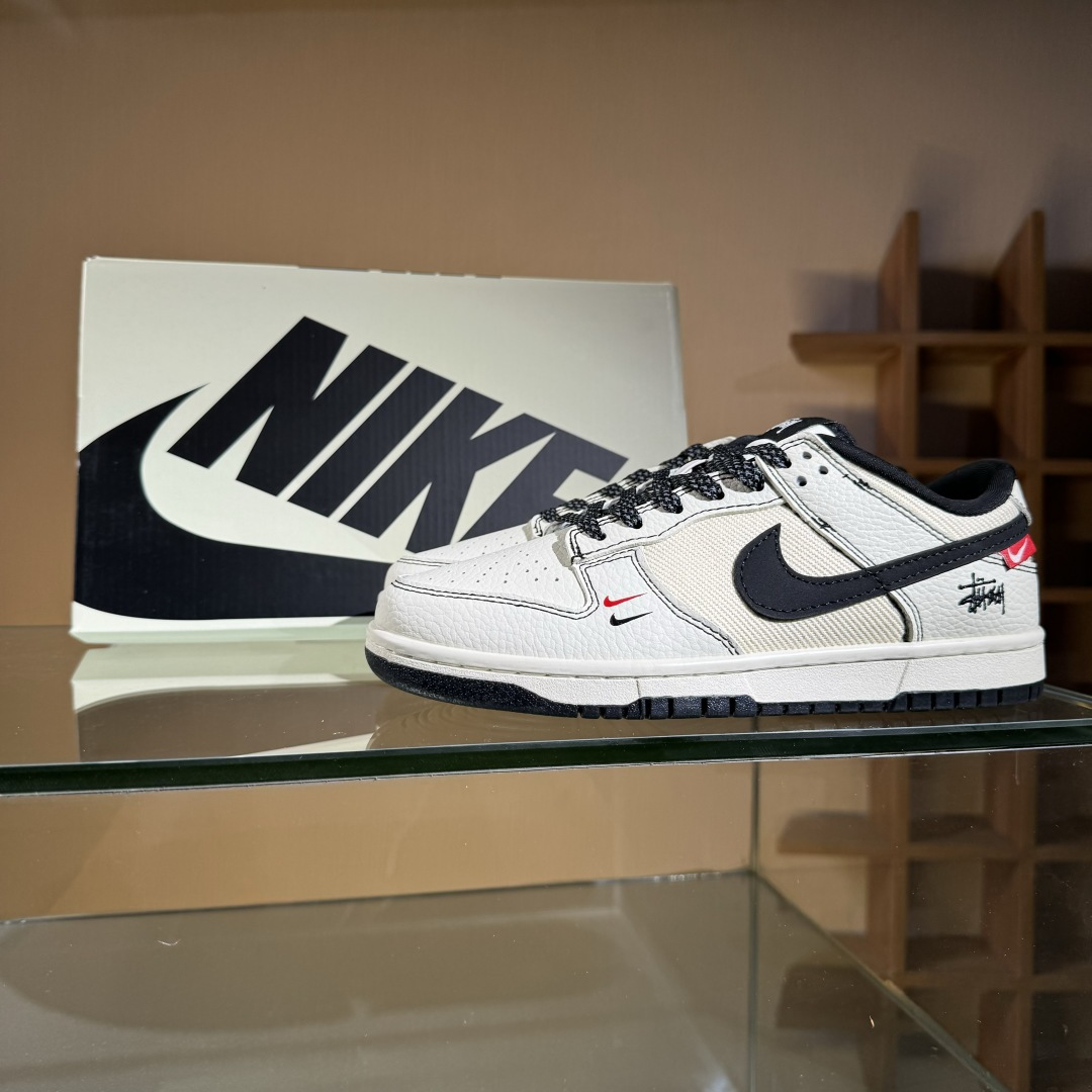 280 Nike SB Dunk Low 斯图西联名 黑白织布 周年高端定制 低帮休闲板鞋 SC9207-425