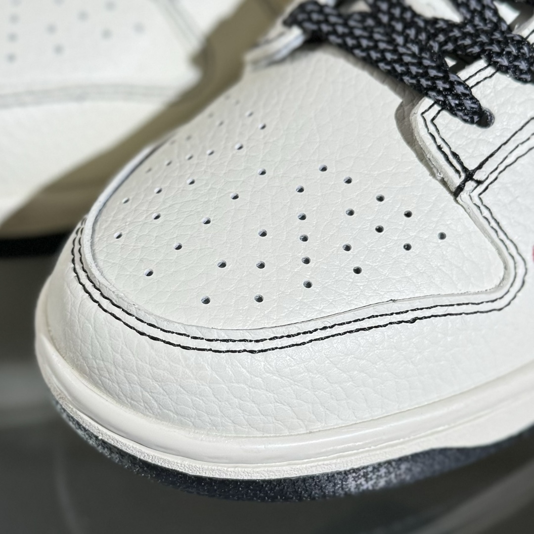 280 Nike SB Dunk Low 斯图西联名 黑白织布 周年高端定制 低帮休闲板鞋 SC9207-425