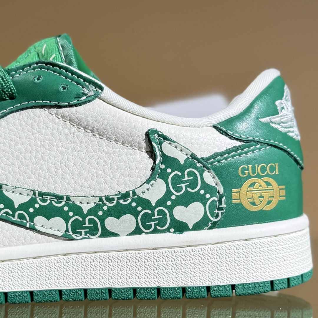 280 Travis Scott x Fragment Design x Air Jordan 1 Low OG SP AJ1 乔1 古驰联名 绿花纹 低帮文化休闲板鞋 LD2025-025