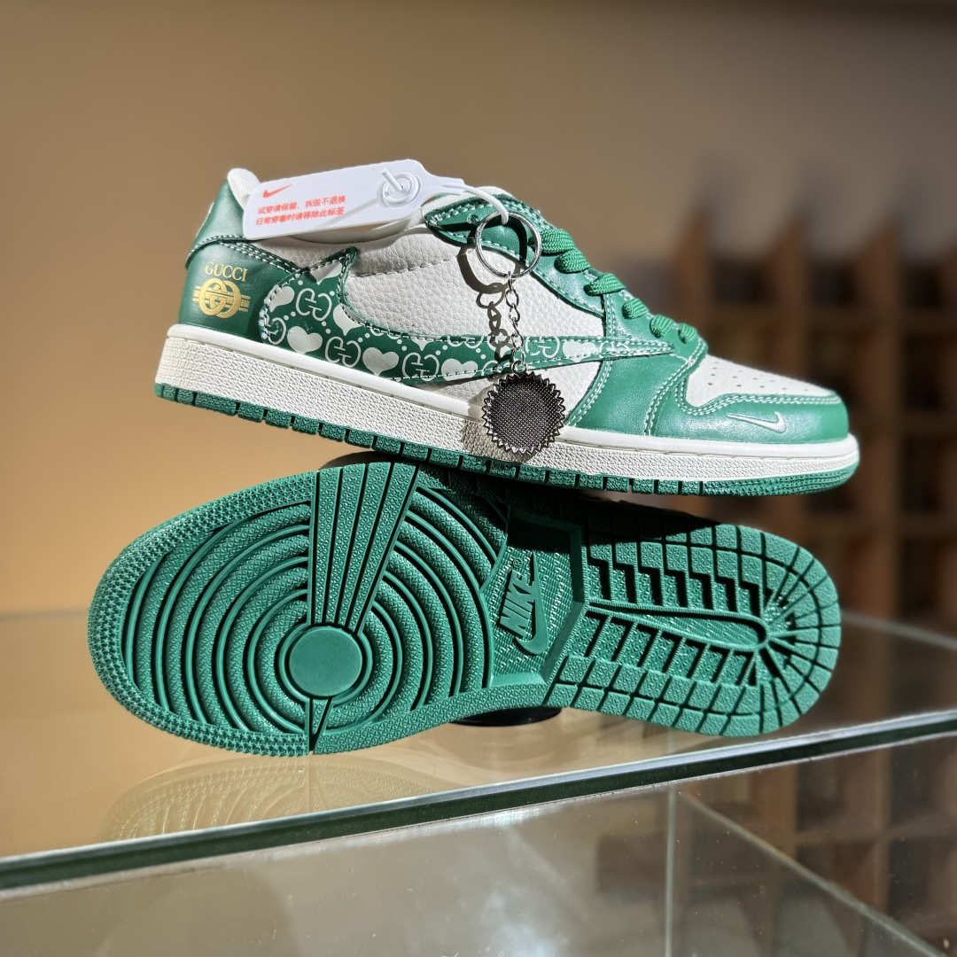 280 Travis Scott x Fragment Design x Air Jordan 1 Low OG SP AJ1 乔1 古驰联名 绿花纹 低帮文化休闲板鞋 LD2025-025