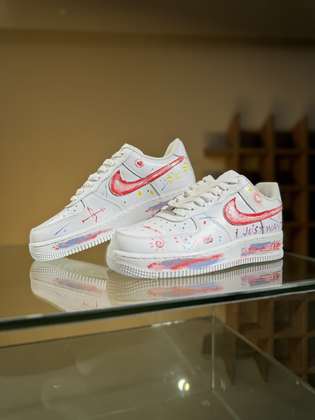 260 Nike Air Force 1'07 Low 爱心涂鸦 空军一号低帮休闲板鞋 DD8959-100