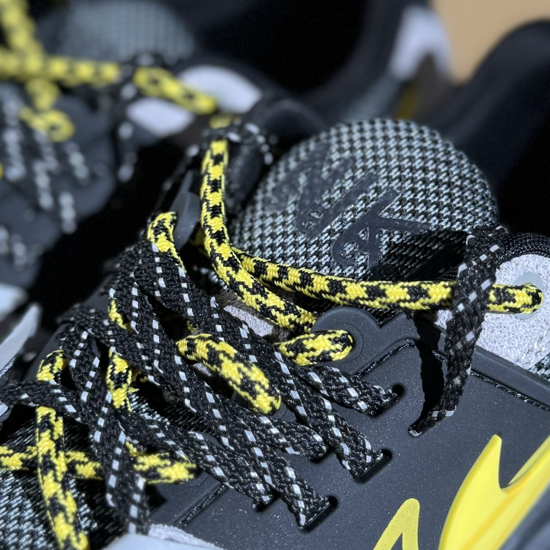 290 S版 sacai X nike 2025春夏解构拼接 最新联名鞋 黑黄