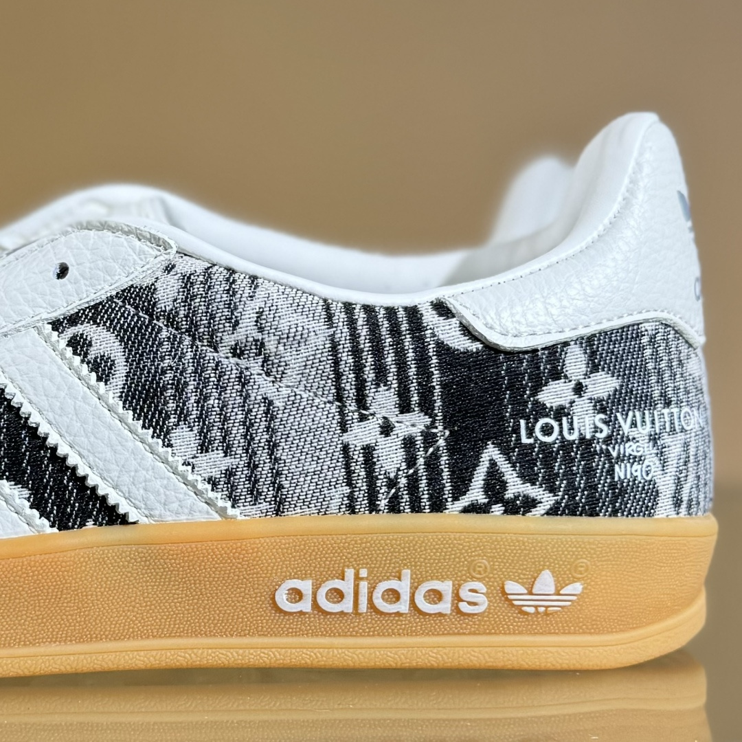 210 Adidas三叶草SAMBA OG x Louis Vuitton 白黑 休闲板鞋 SC9207-730