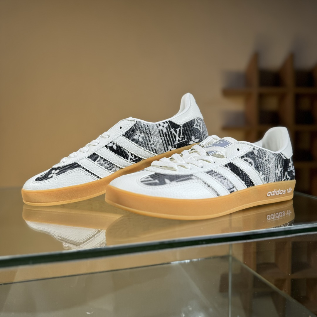 210 Adidas三叶草SAMBA OG x Louis Vuitton 白黑 休闲板鞋 SC9207-730