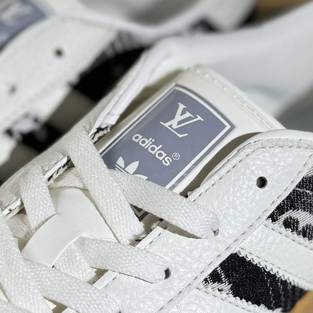 210 Adidas三叶草SAMBA OG x Louis Vuitton 白黑 休闲板鞋 SC9207-730