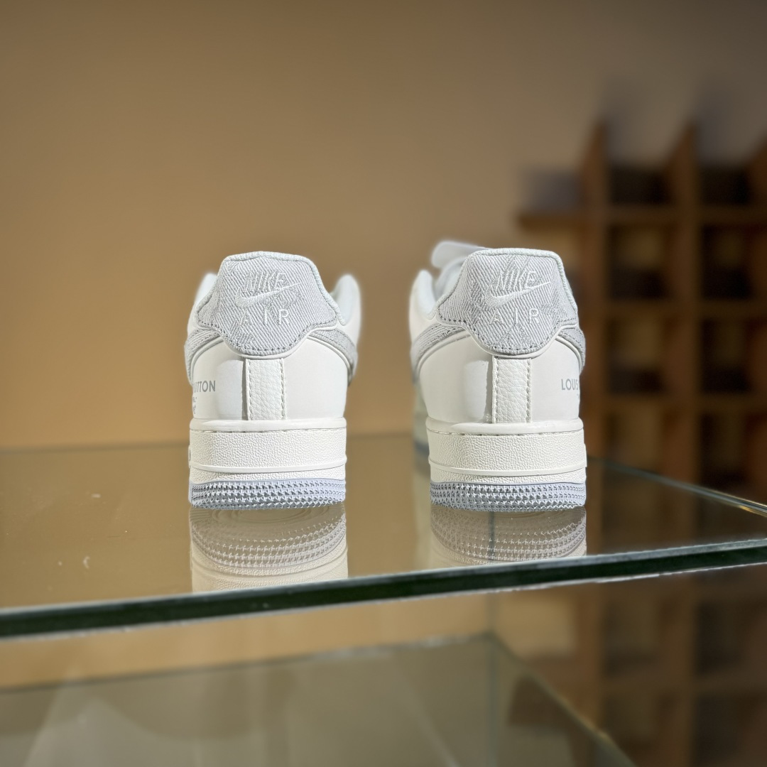 260 Nike Air Force 1'07 Low LV联名 灰白双拼 空军一号低帮休闲板鞋 SM6668-103