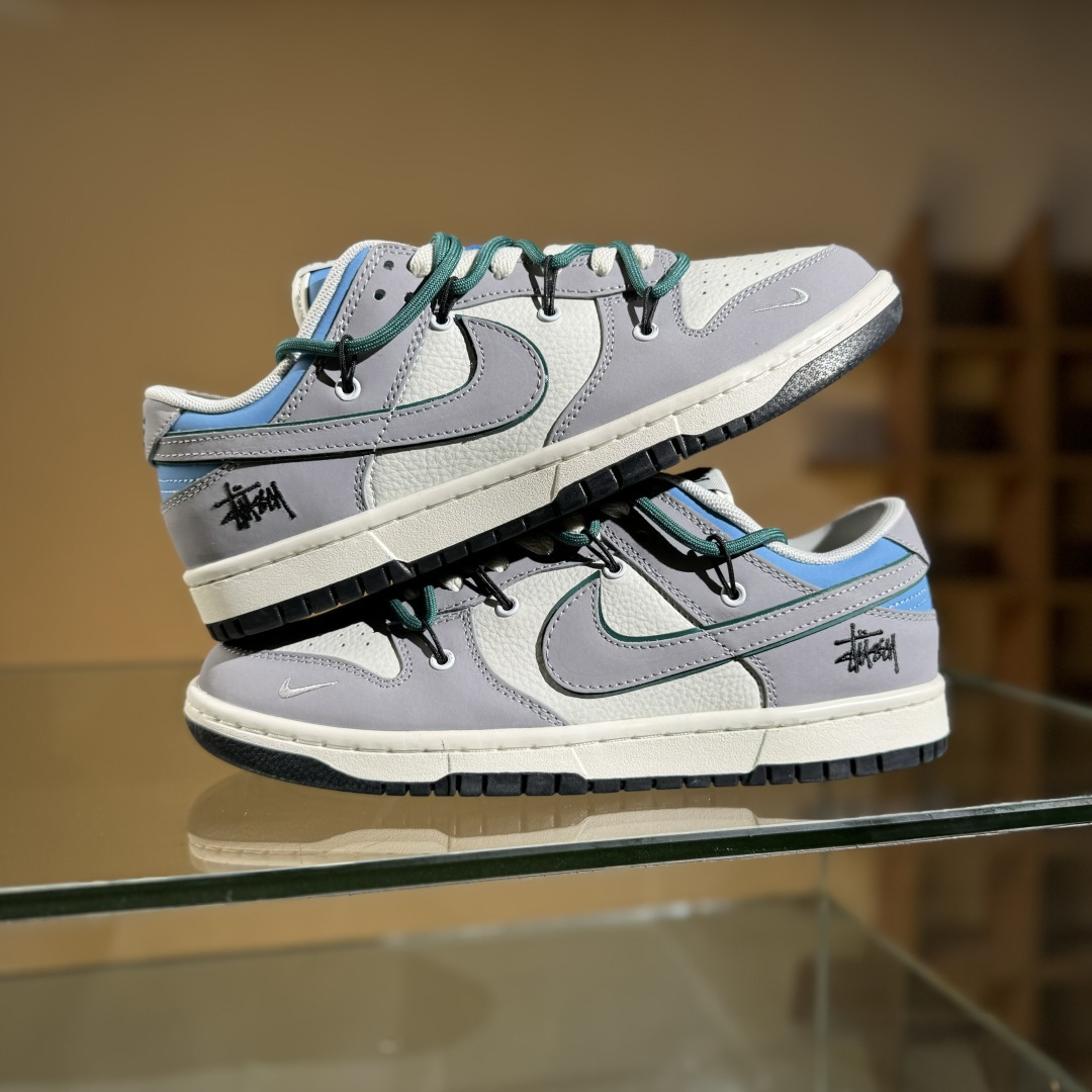 260 Nike SB Dunk Low x Stussy 灰白小勾绑带 FX1588-403