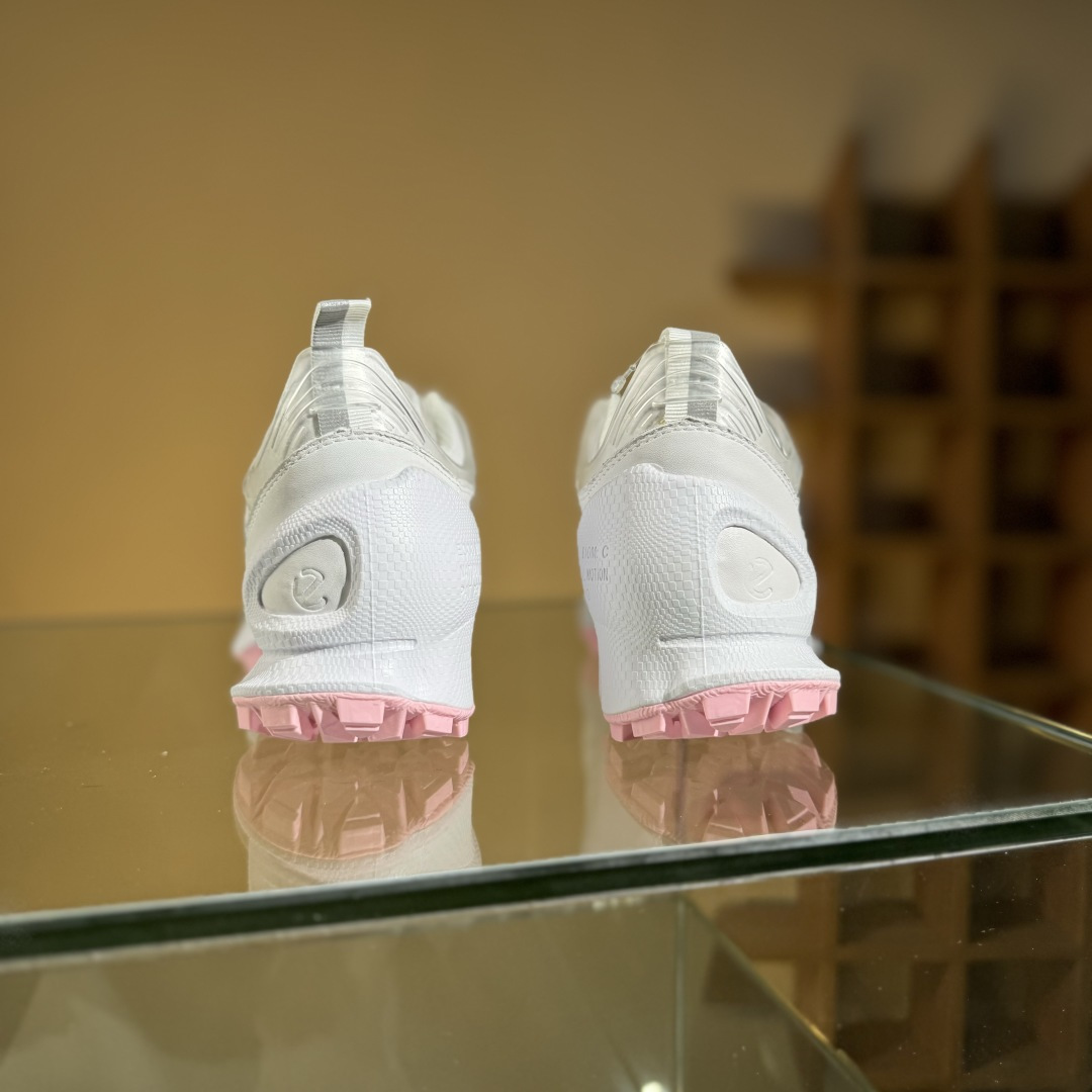 300 Ecco 2024爱步15周年经典 白粉女鞋