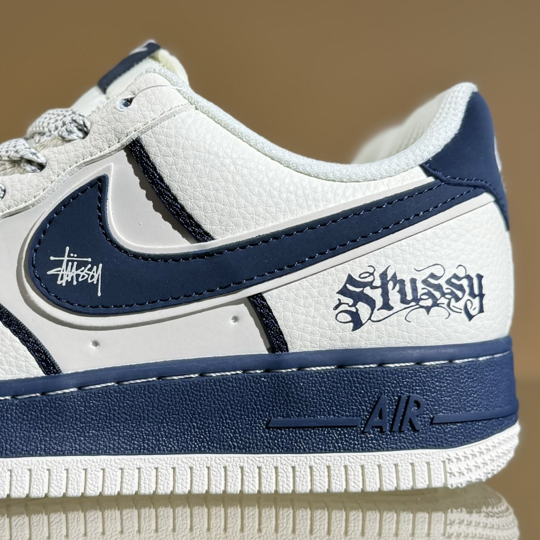 260 Nike Air Force 1'07 Low 斯图西联名 双拼米蓝 空军一号低帮休闲板鞋 QW5836-009