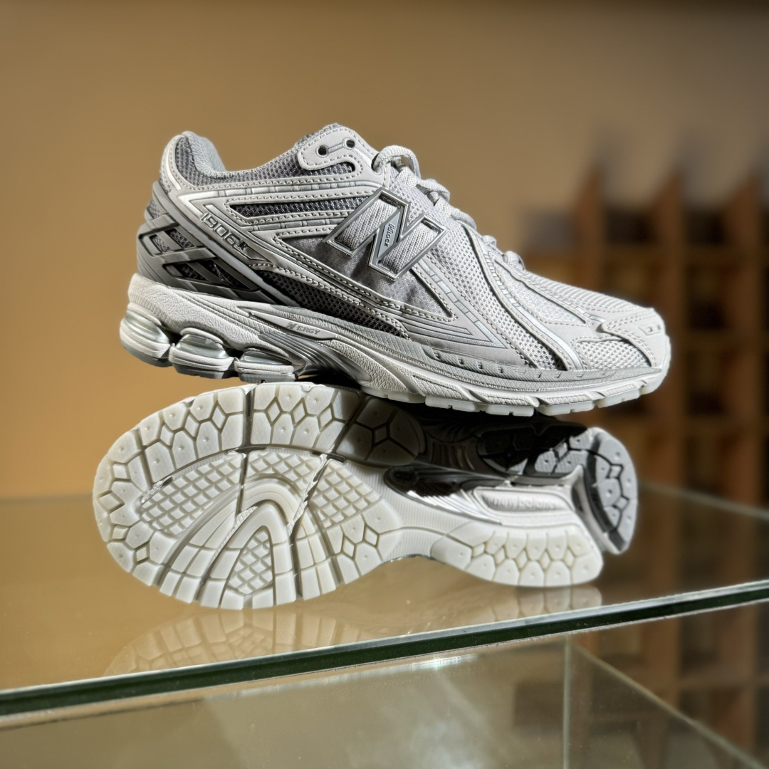 210 New Balance M1906系列复古单品宝藏老爹鞋款 U1906RNY