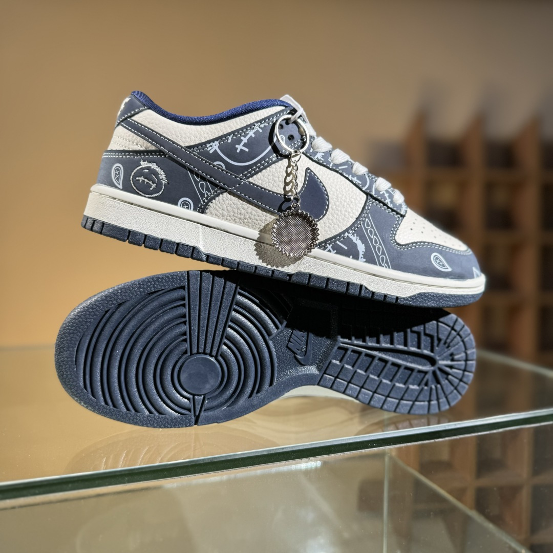 280 Nike SB Dunk Low 藏蓝鬼脸腰果花 周年高端定制 低帮休闲板鞋 KK1333-046