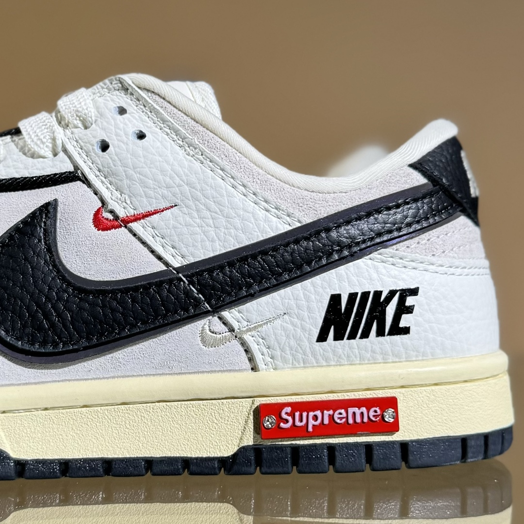 280 Nike SB Dunk Low Sup联名 白黑变色 周年高端定制 低帮休闲板鞋 SC9207-409-Chinese UA Cheap High Quatity Brand Clothes Bags handbags Sneakers wholesale wholesaler seller from China Factory suppliers Fashion Clothing Shoes best Quality Beautiful Price 280 Nike SB Dunk Low Sup联名 白黑变色 周年高端定制 低帮休闲板鞋 SC9207-409