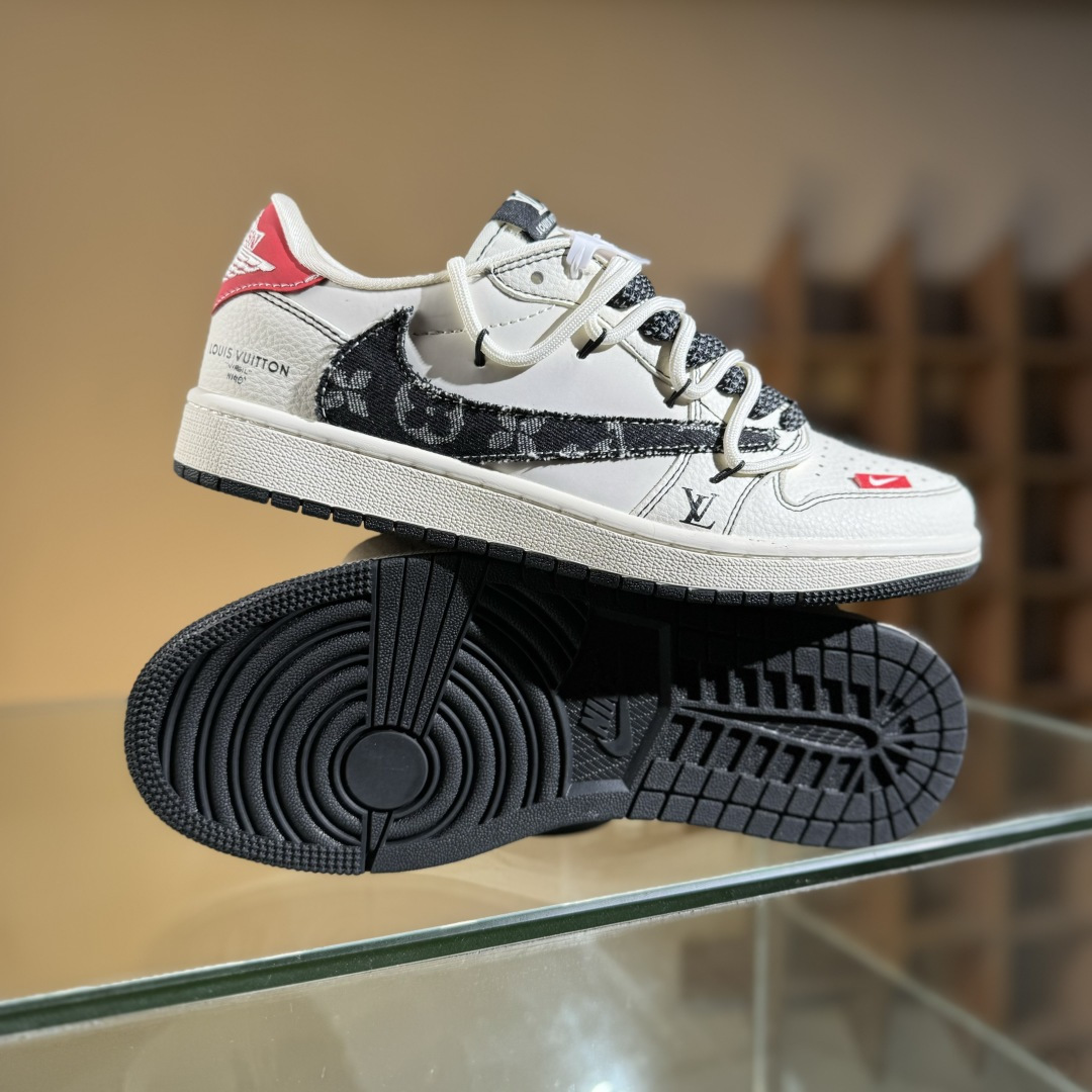 300 Travis Scott x Fragment Design x Air Jordan 1 Low OG SP AJ1 乔1 LV联名 红尾抽绳 低帮文化休闲板鞋 DM6868-108
