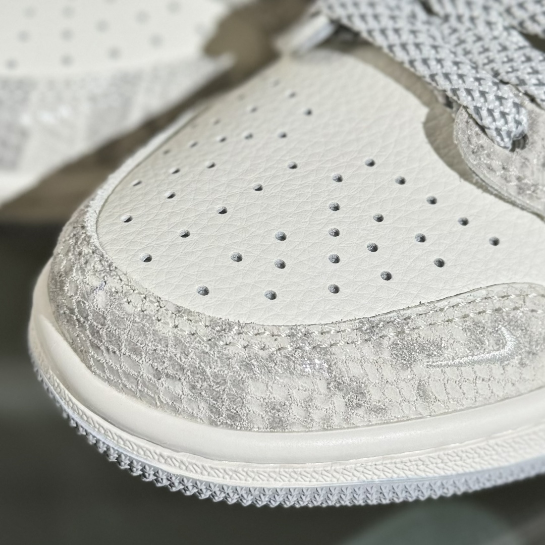 280 Travis Scott x Fragment Design x Air Jordan 1 Low OG SP AJ1 乔1 LV联名 灰蛇纹 低帮文化休闲板鞋 XS7089-620