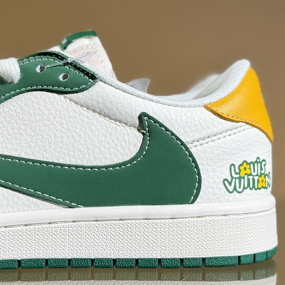 280 Travis Scott x Fragment Design x Air Jordan 1 Low OG SP AJ1 乔1 LV联名 绿黄尾 低帮文化休闲板鞋 ZH2598-161-Chinese UA Cheap High Quatity Brand Clothes Bags handbags Sneakers wholesale wholesaler seller from China Factory suppliers Fashion Clothing Shoes best Quality Beautiful Price 280 Travis Scott x Fragment Design x Air Jordan 1 Low OG SP AJ1 乔1 LV联名 绿黄尾 低帮文化休闲板鞋 ZH2598-161