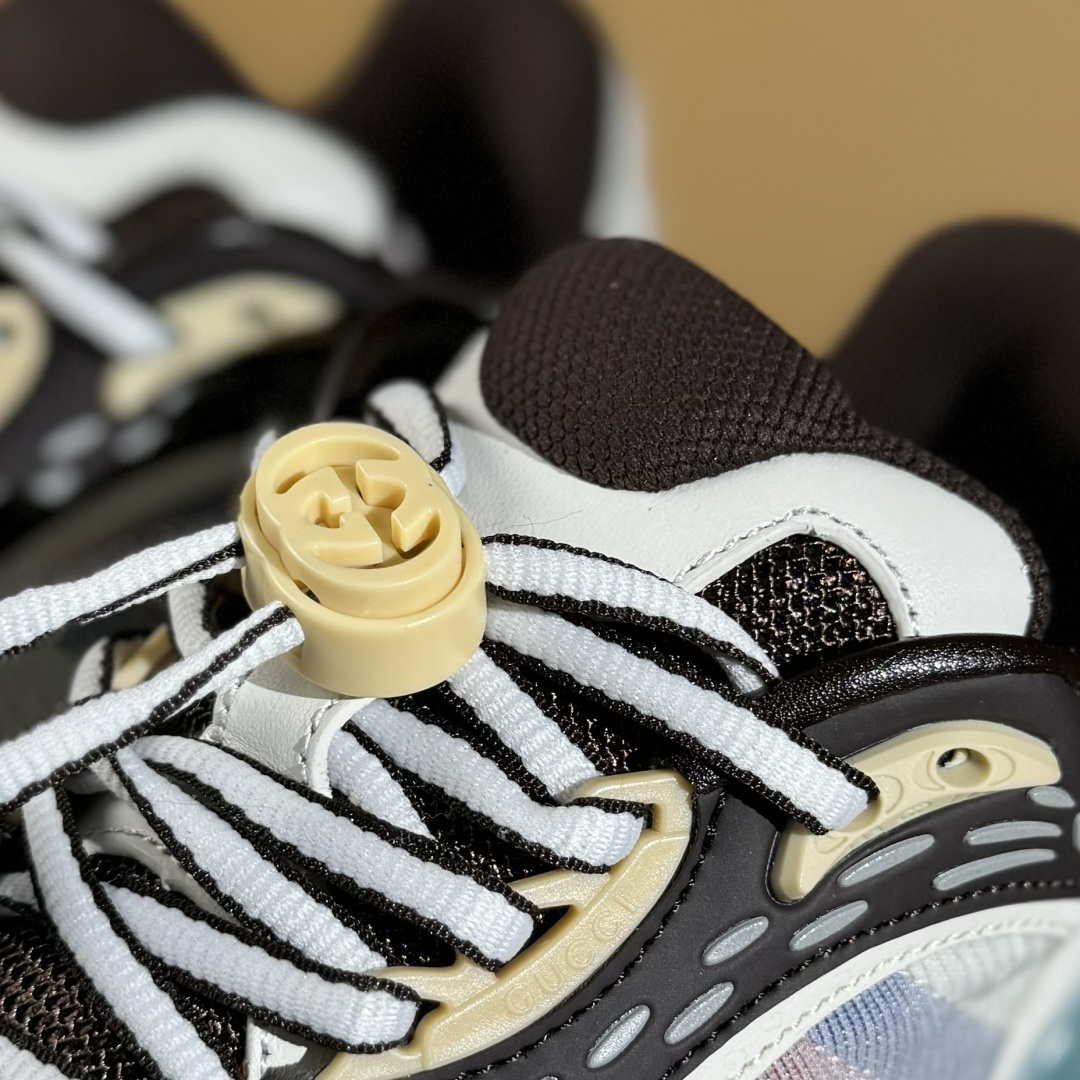 420 Gucci Rhyton Vintage 古驰皮革角状复古老爹休闲运动慢跑鞋