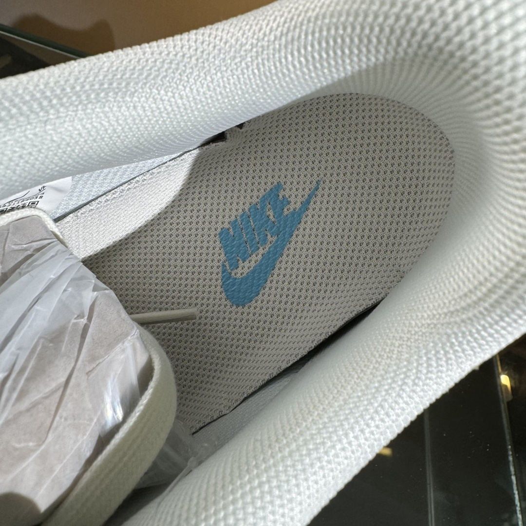 260 Nike Air Force 1'07 Low 斯图西联名 荧光蓝印花 空军一号低帮休闲板鞋 JJ2508-717-Chinese UA Cheap High Quatity Brand Clothes Bags handbags Sneakers wholesale wholesaler seller from China Factory suppliers Fashion Clothing Shoes best Quality Beautiful Price 260 Nike Air Force 1'07 Low 斯图西联名 荧光蓝印花 空军一号低帮休闲板鞋 JJ2508-717