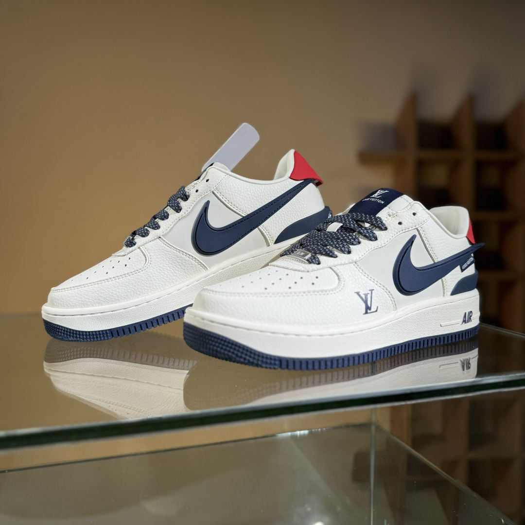 260 Nike Air Force 1 Low 07 x Louis Vuitton 白蓝大钩满天星 XS3464-575