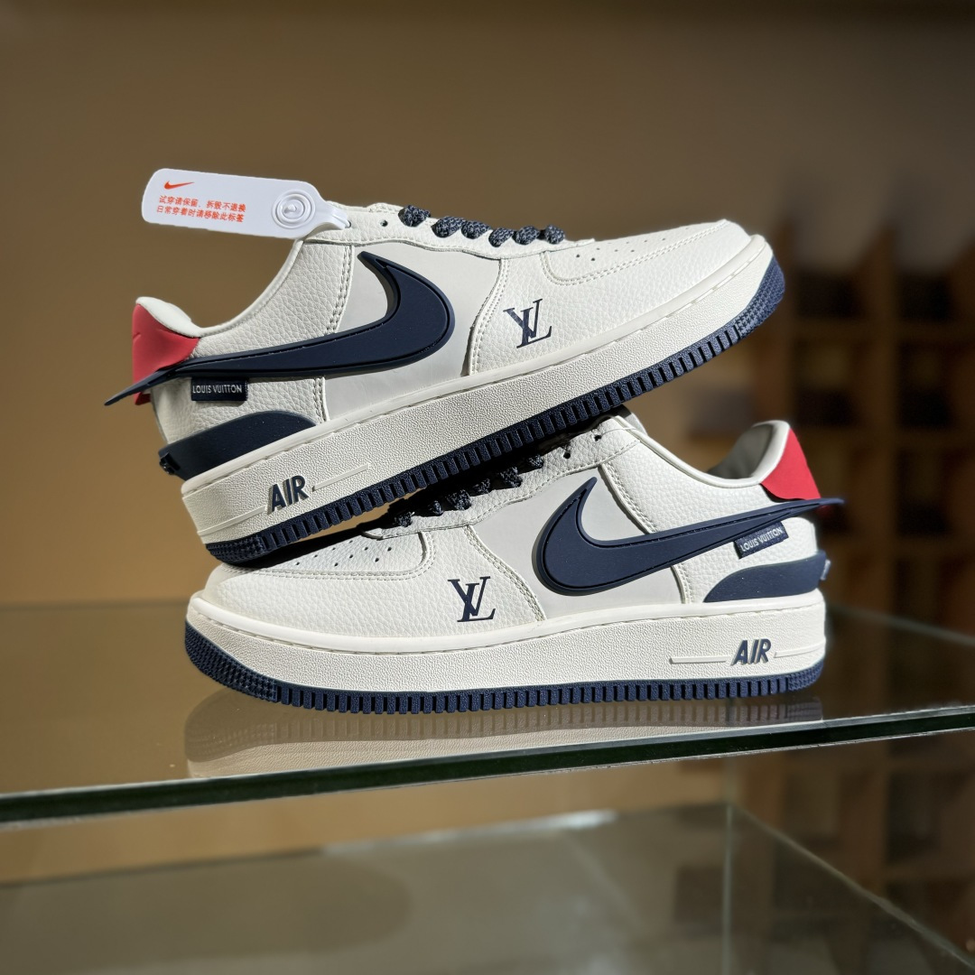 260 Nike Air Force 1 Low 07 x Louis Vuitton 白蓝大钩满天星 XS3464-575