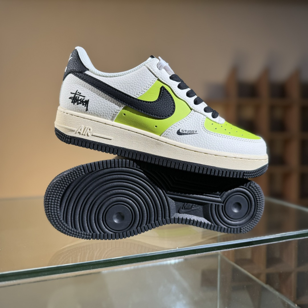 260 Nike Air Force 1 Low 07 x Stussy 白绿黑小勾 QW5836-002