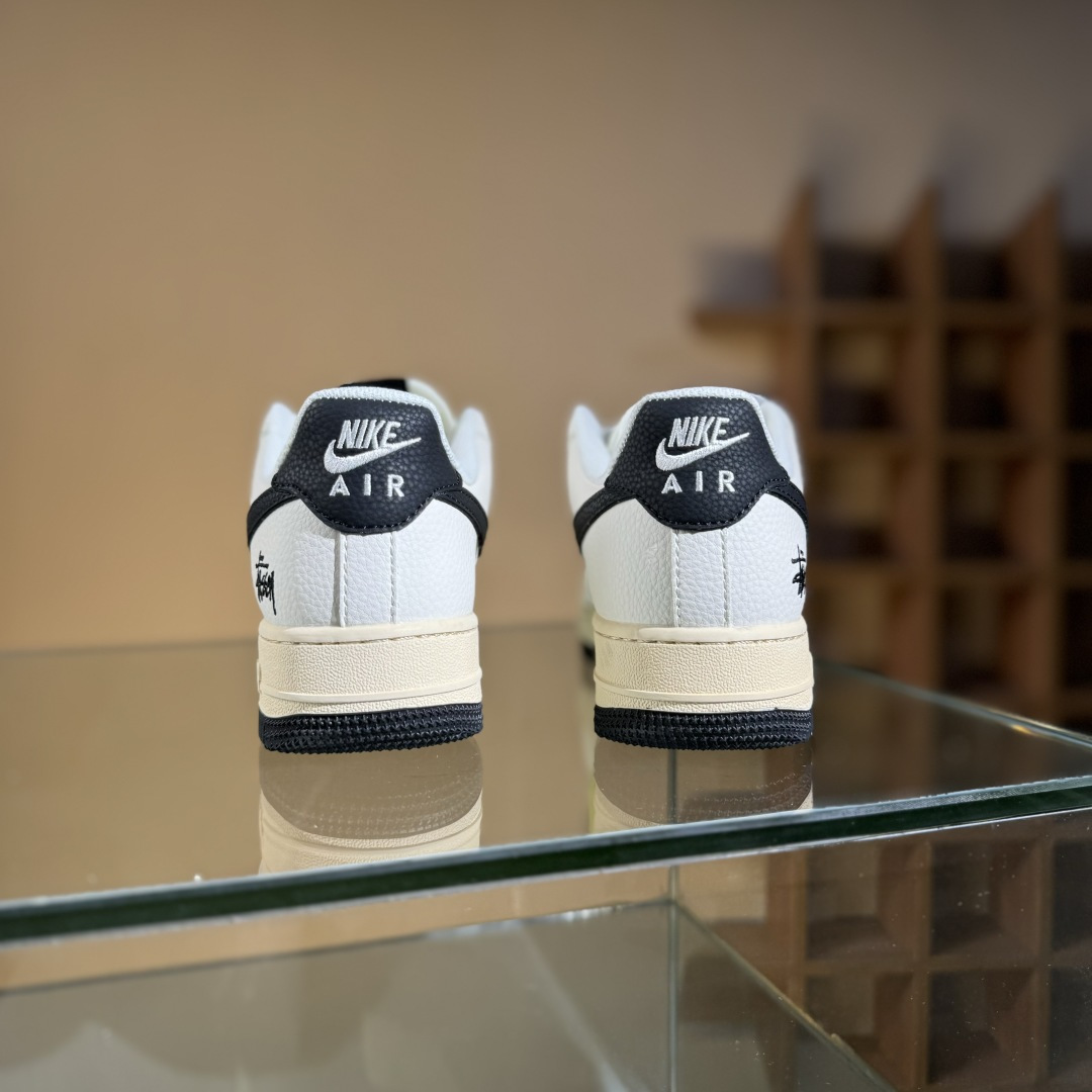260 Nike Air Force 1 Low 07 x Stussy 白绿黑小勾 QW5836-002