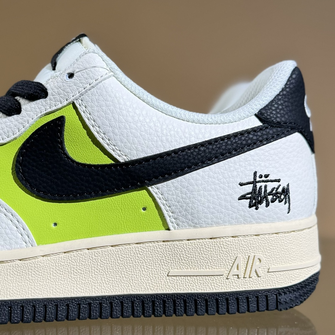 260 Nike Air Force 1 Low 07 x Stussy 白绿黑小勾 QW5836-002